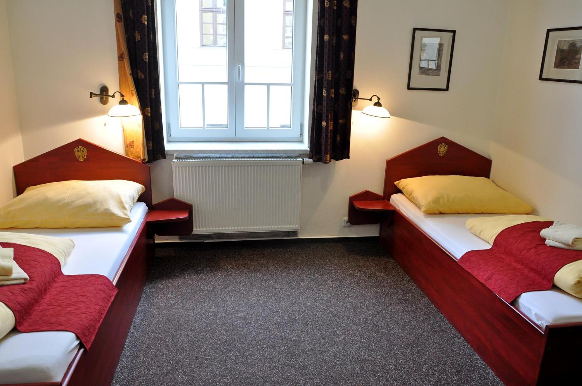 Hotel Cisar Ferdinand Loket Cameră foto
